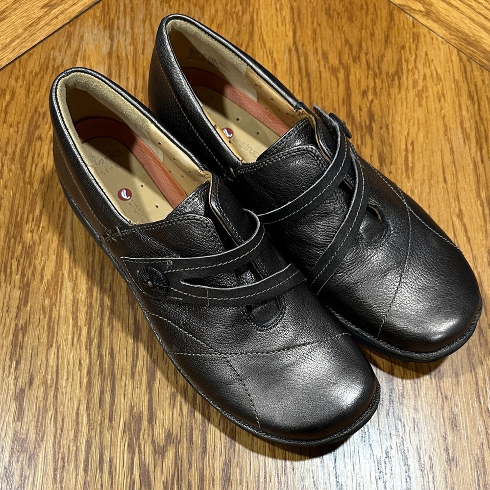 *CLARKS* Metallic Brown Leather Ceratina Ease Slip On Shoes Size 8.5